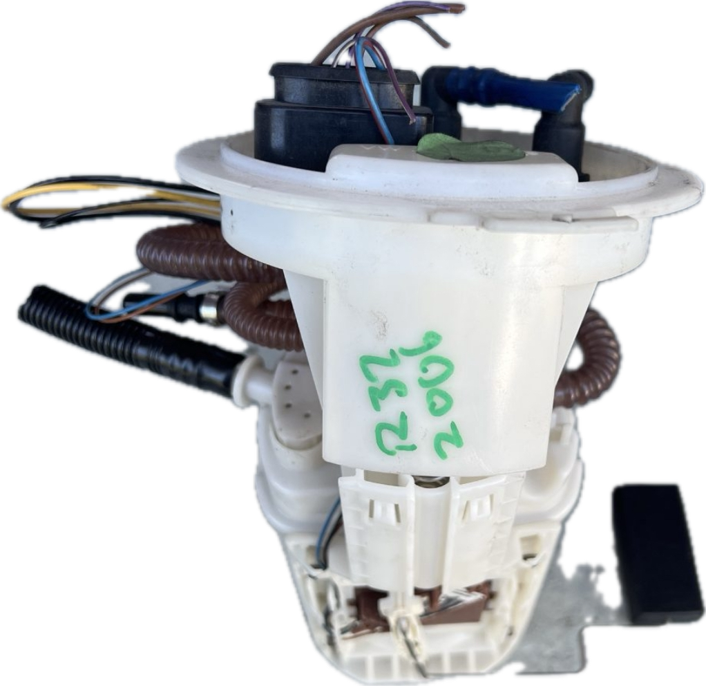 Volkswagen Golf R32 MK5 2006 Fuel Pump