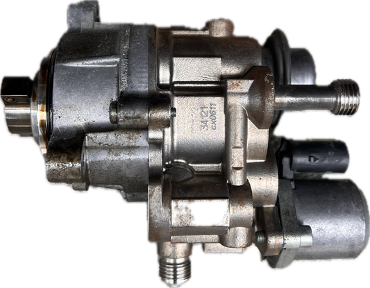 BMW 135i M-Sport 2009 E82 High Pressure Fuel Pump N54 OEM